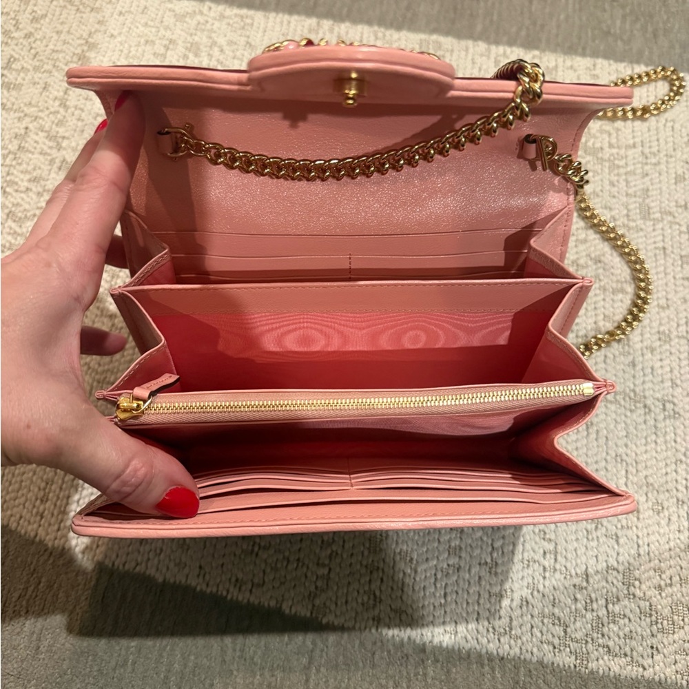 Gucci Marmont Bag - Picture 9 of 13